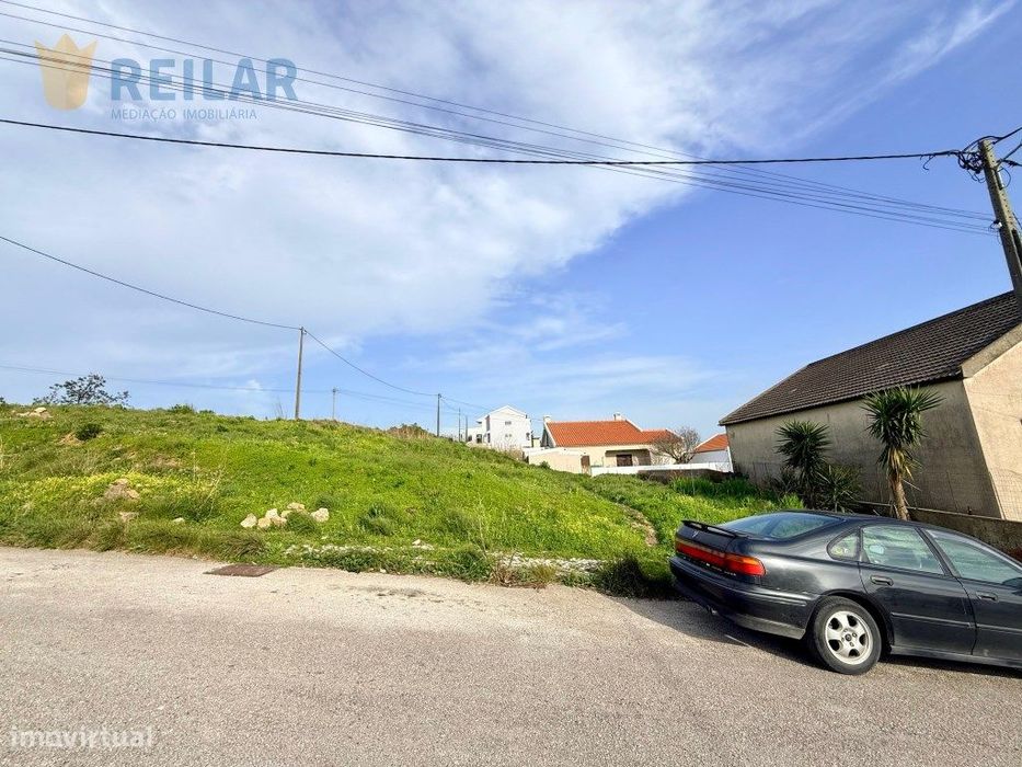 Vialonga - Terreno 341 m2
