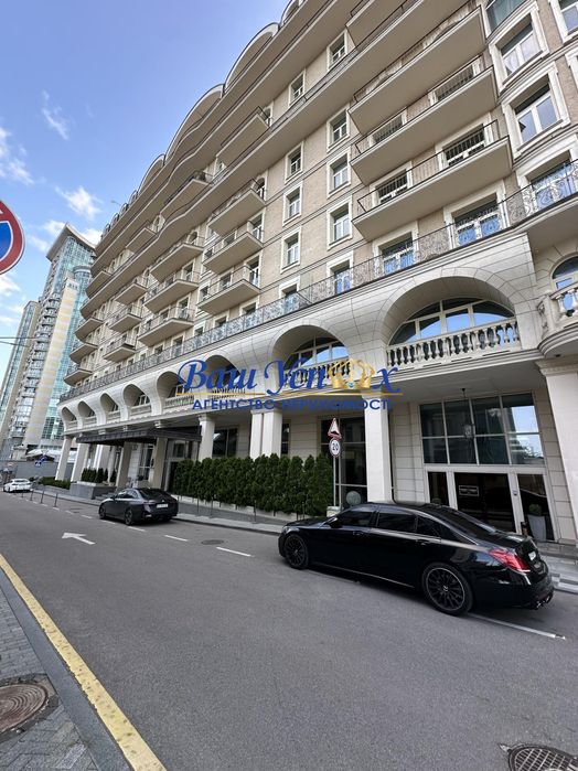 ЖК Renaissance Residence, Новоселицька, 10 ,  Ботанічного сад.