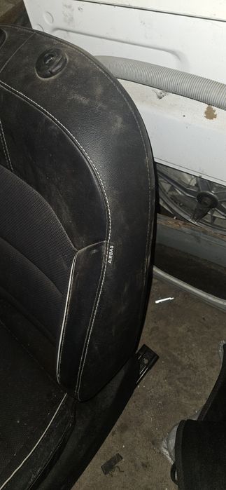 Продам сидіння на Киа Ниро электро 2021року