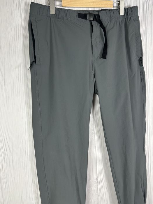 H&M Regular нейлонові джогери штани з гарним дизайном Розмір XL