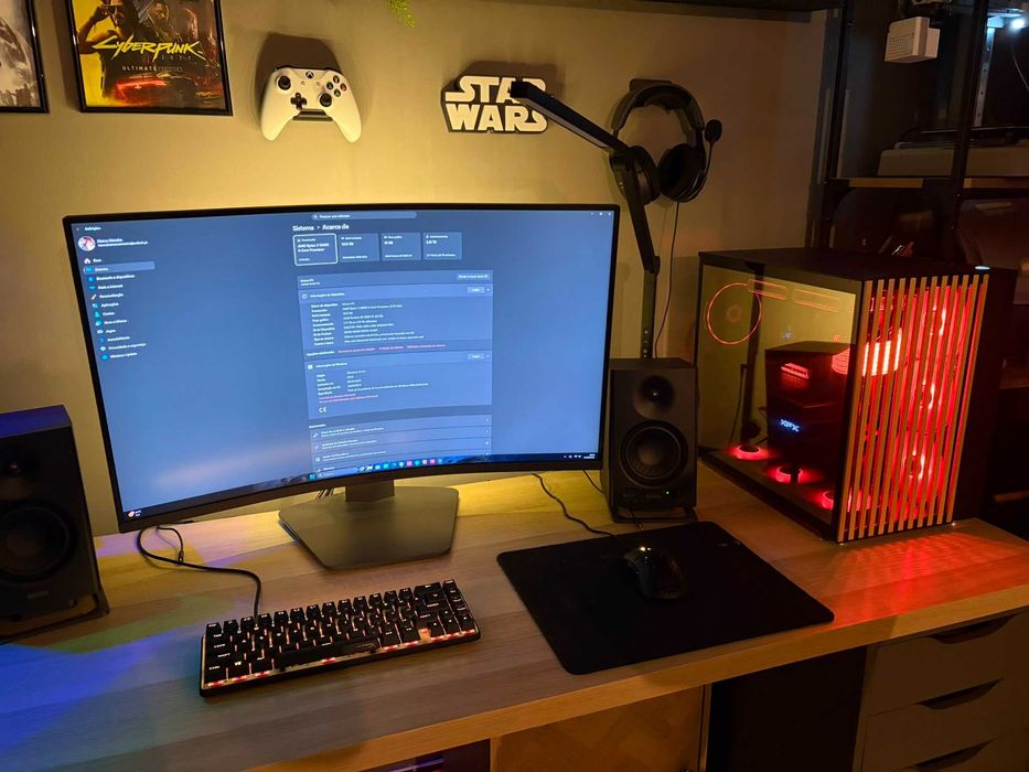 Gaming PC Personalizado | Ryzen 5 5600X | RX 9060 XT 16GB |