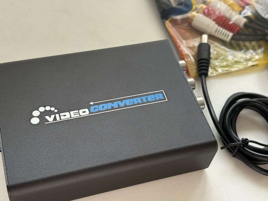 Konwerter HDMI na AV / S-Video z zasilaczem