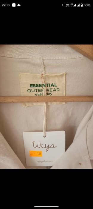 Katana Wiya z przypinką
