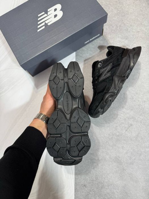 Чоловічі кросівки New Balance 9060 Black