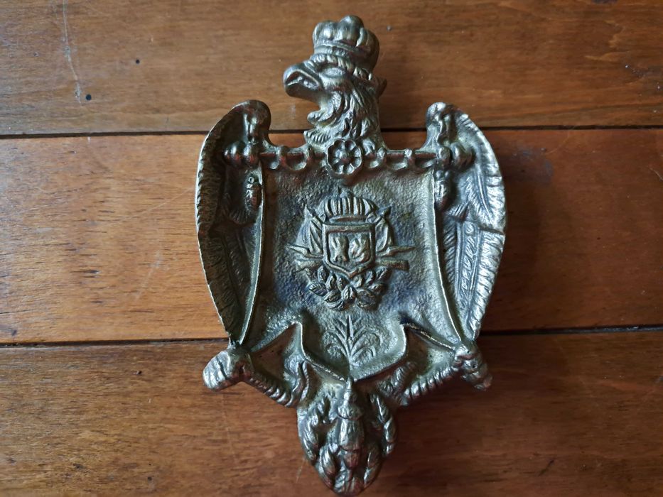 Popielniczka orzeł w koronie