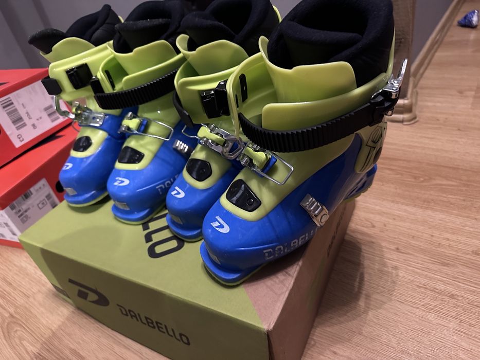 Buty narciarskie dziecięce Dalbello.  32,5