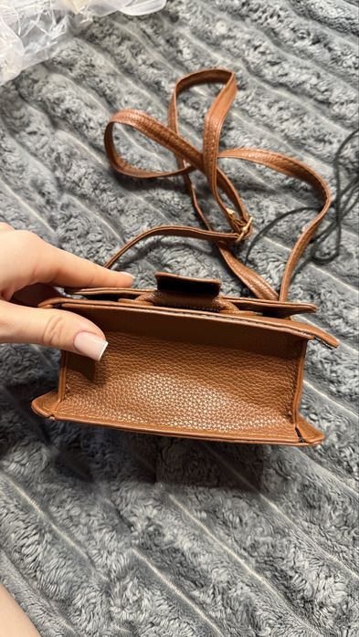 Нова сумка в коричневому кольрі