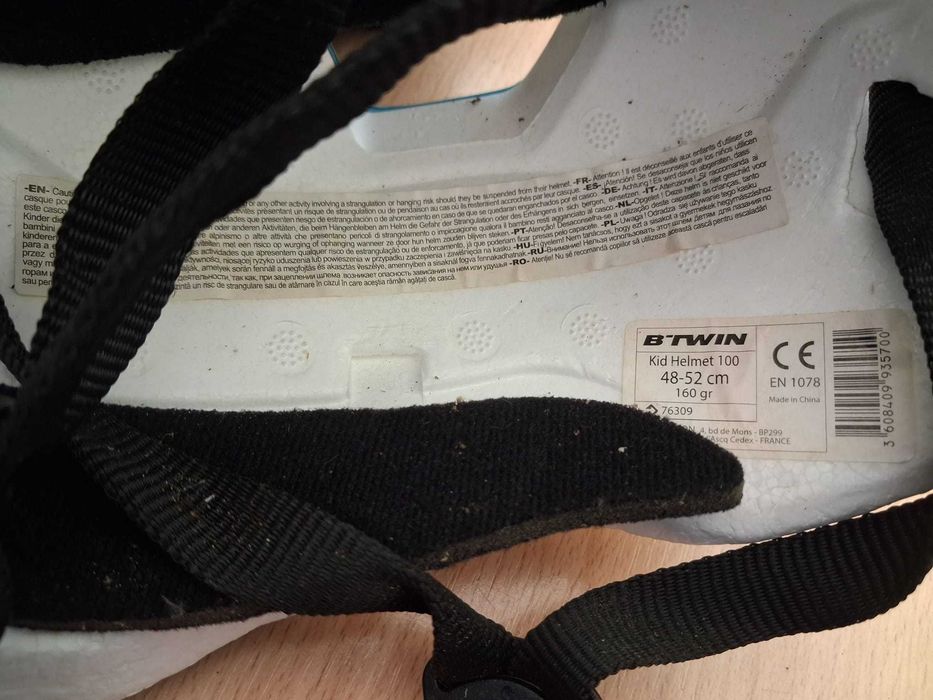 Kit Desporto Criança — Patins Ajustáveis + Capacetes + Proteções