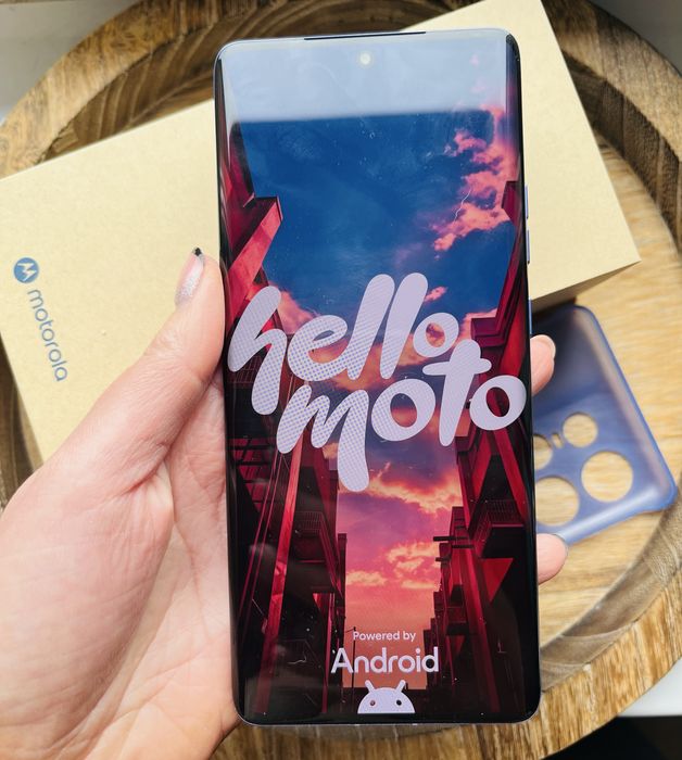 Na sprzedaż: Telefon Motorola Edge 50 Pro