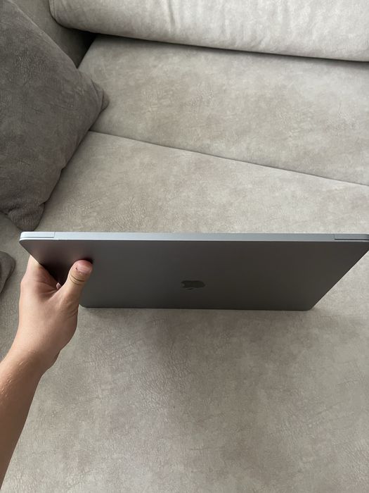 Macbook Pro 16 2019 i9 16 gb 1 TB