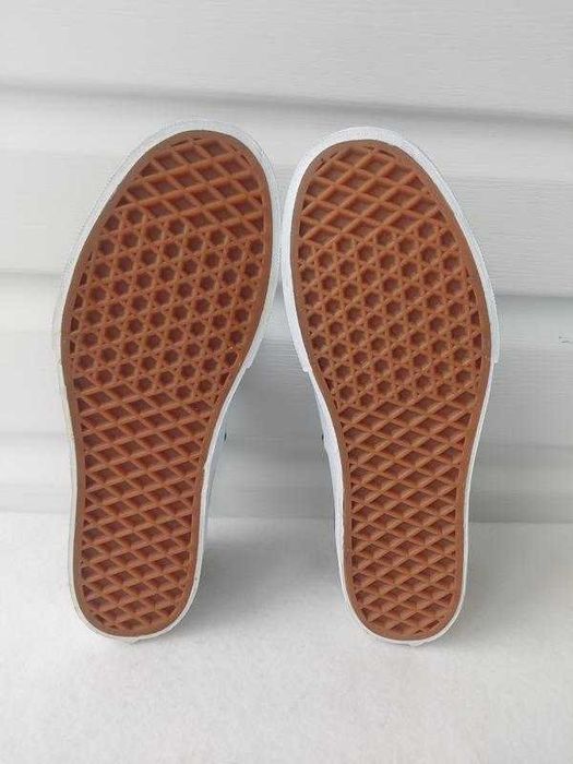 Кросівки жіночі стильні кеди на платформі Vans authentic stackform