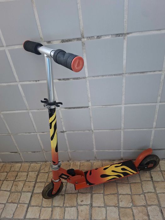 Trotinete para rapaz
