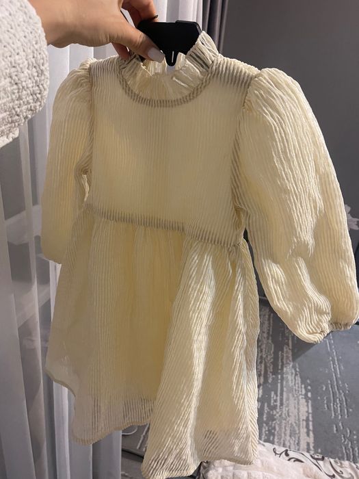 Сукня для дівчинки/святкова сукня