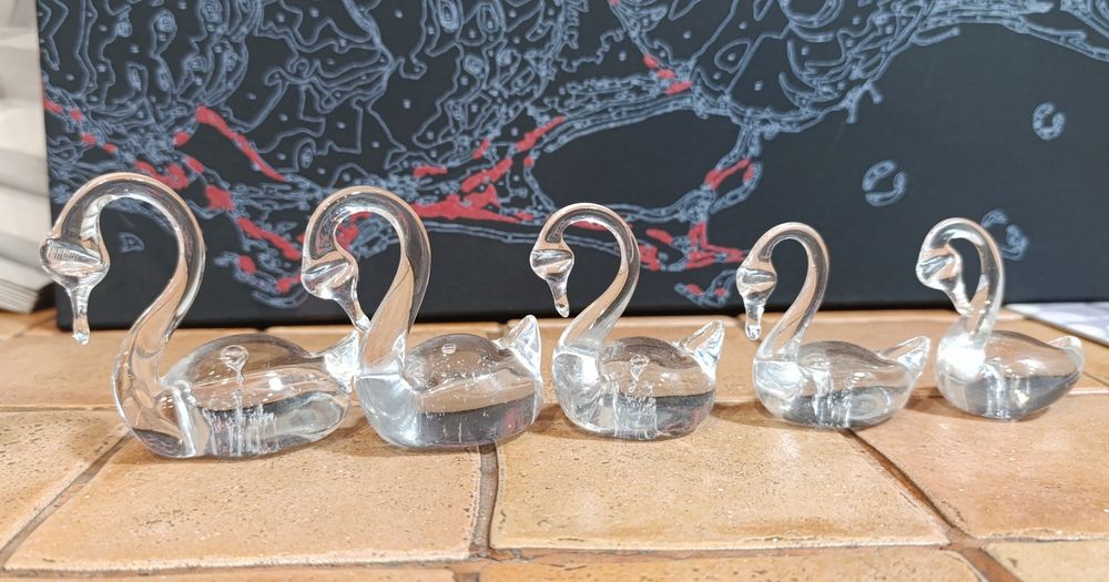 Хрустальные лебеди голуби поднос