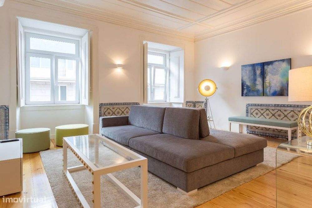 Apartamento Mobilado - Cais do Sodre