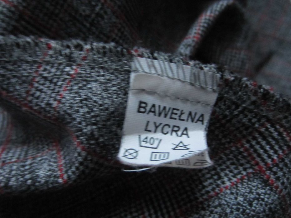 Damski garnitur w kratkę marki Danhen, rozm. 38, super jakość