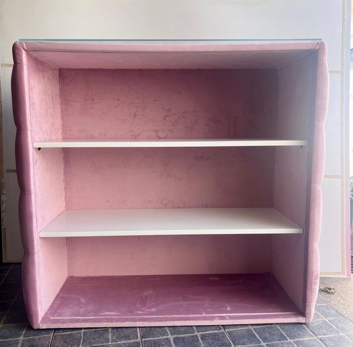 Balcão em capitoné cor de rosa