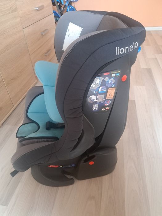 Fotelik samochodowy lionelo