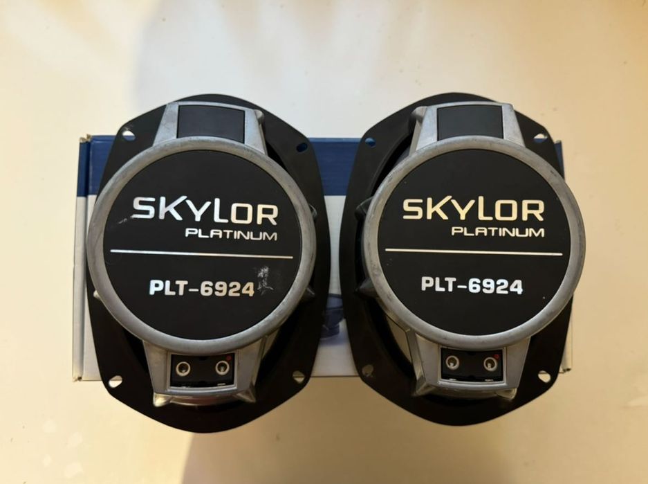 Shuttle SKYLOR Platinum PLT-6924