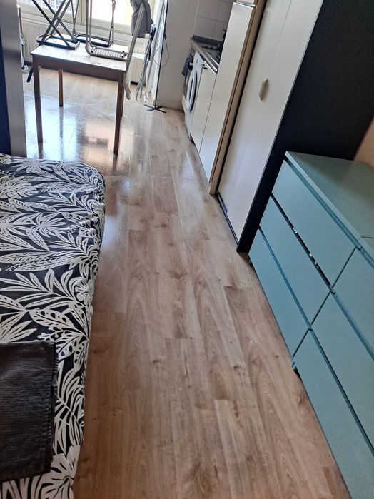 Limpezas e serviços de reparações.