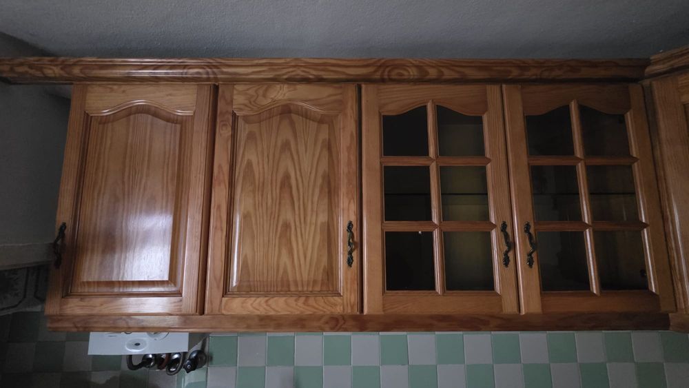 Cozinha completa (com pedra e lava-loiças)