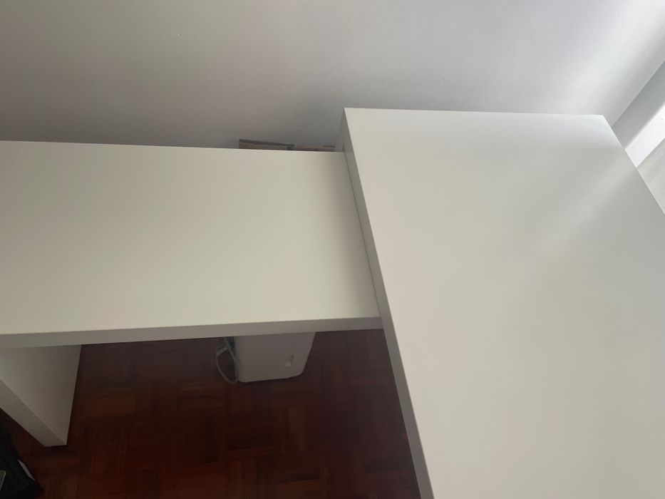 Secretária c/painel extraível IKEA