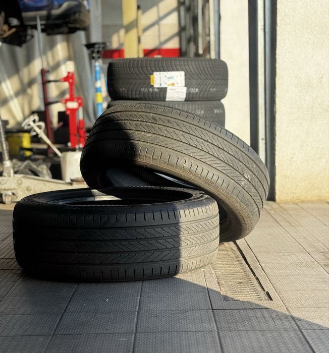 Komplet Opon letnich Continental Premium Contact 235/50 R19 Opony