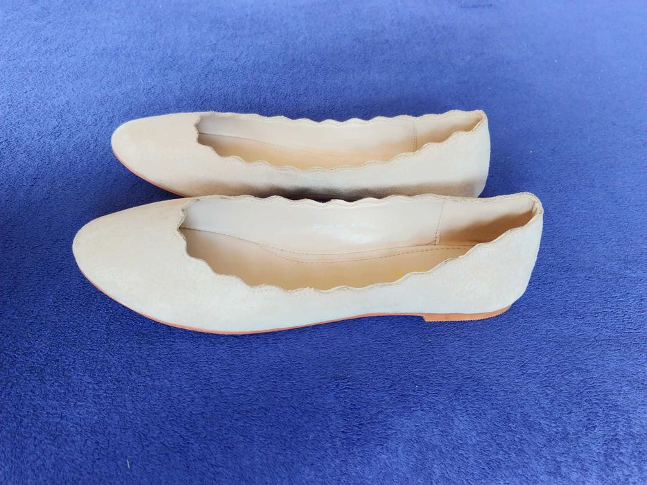 Baleriny buty skóra 38 molye beżowe