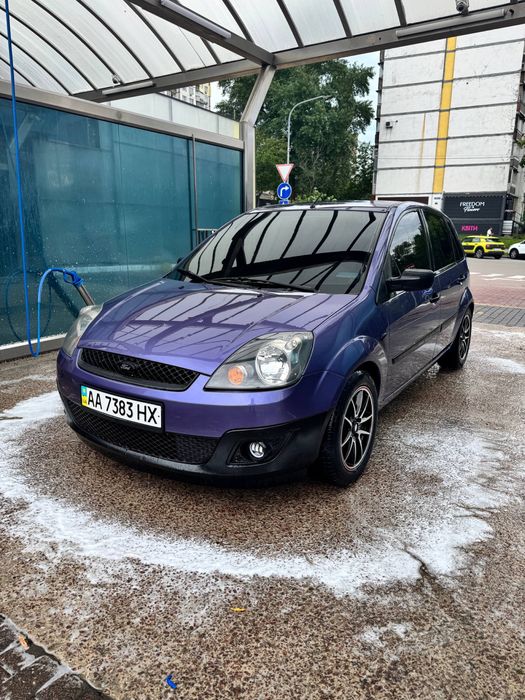 Ford Fiesta 1.4 Автомат