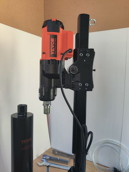 Maquina de furar carotes / caroteadora 3200W. + Broca 108 mm incluída