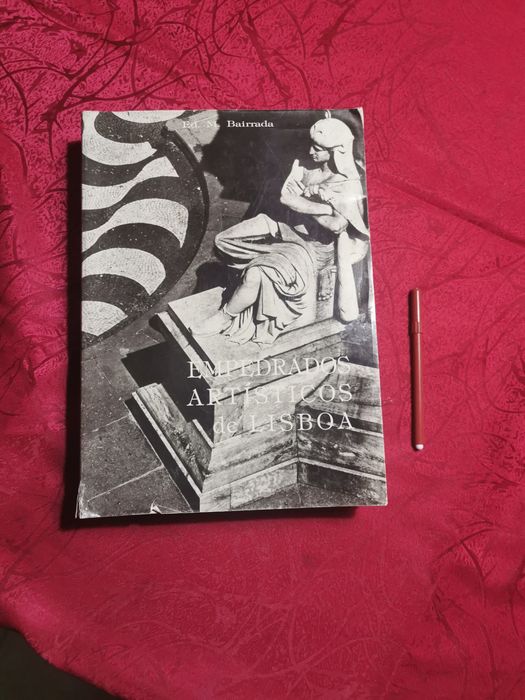 Livro empredrados artisticos de lisboa