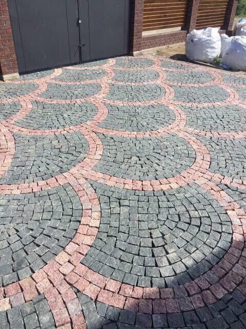 Бруківка гранітна колота ,пилено-колота від виробника