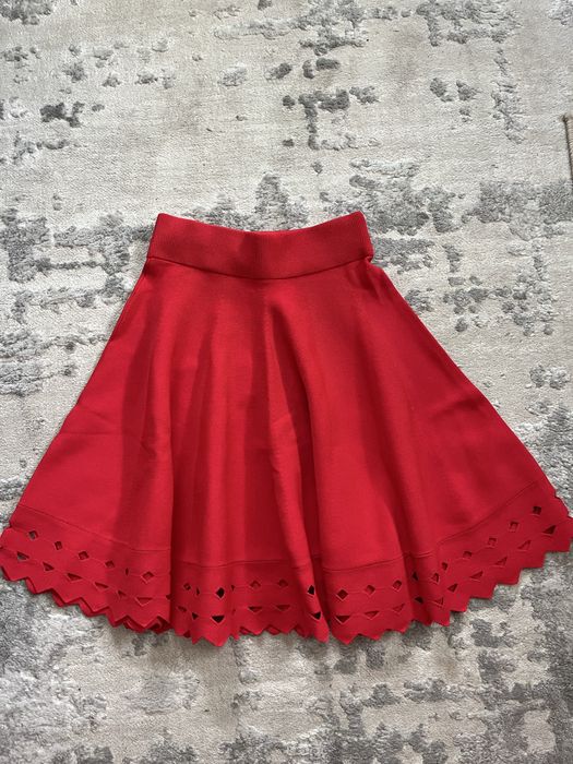 Неймовірний костюм maje