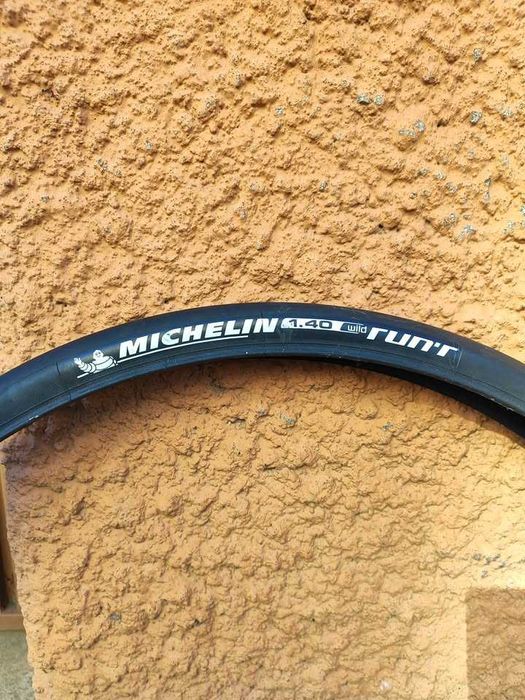 Rolo Treino bicicleta +pneu +suporte frontal (vendo junto ou separado)