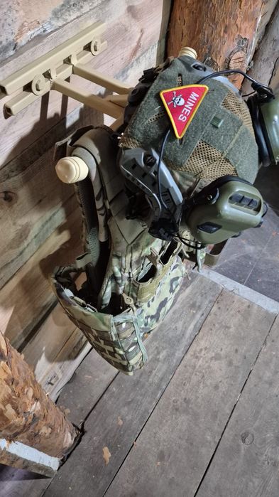 Вішак для бронежелета