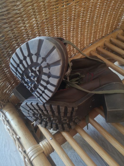 Śliczne brązowe kozaczki w stylu boho
