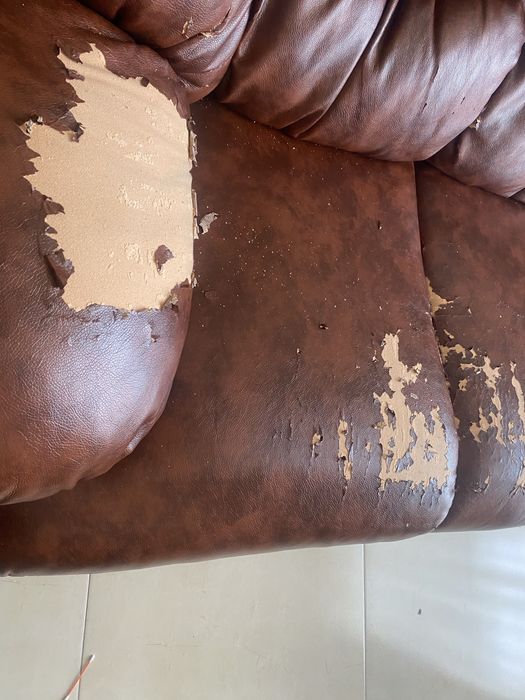 Диван розкладний з двома кріслами