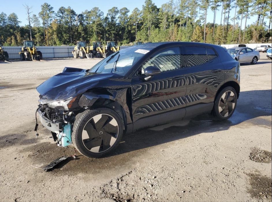 Volvo EX30 2025 AWD Twin Motor Perfomance