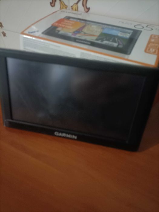 Gps Garmin  nuvi 65 LM em bom estado, a funcionar perfeitamente.
