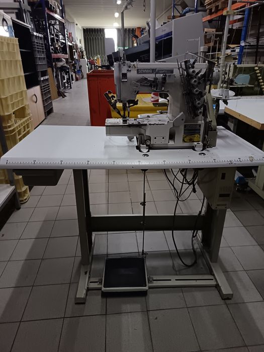 Máquina recobrimento sewmaq sw600