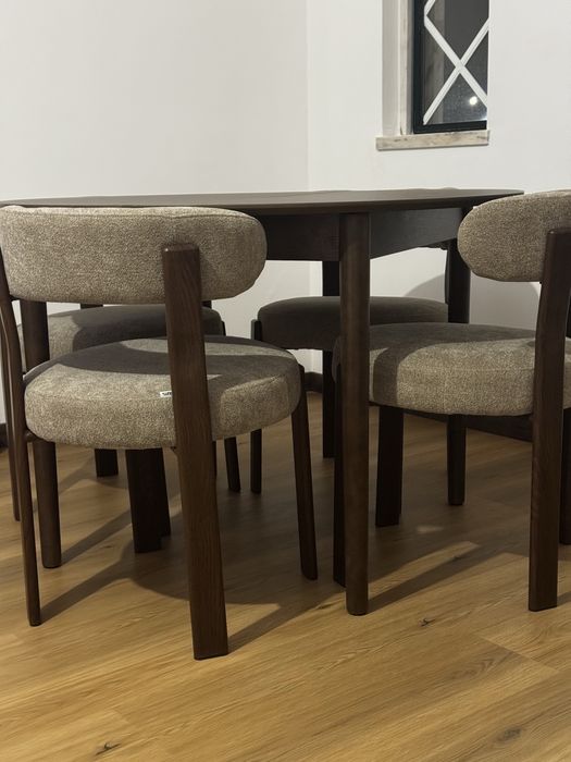 Mesa extensivel nova Marstrand Jysk- nogueira