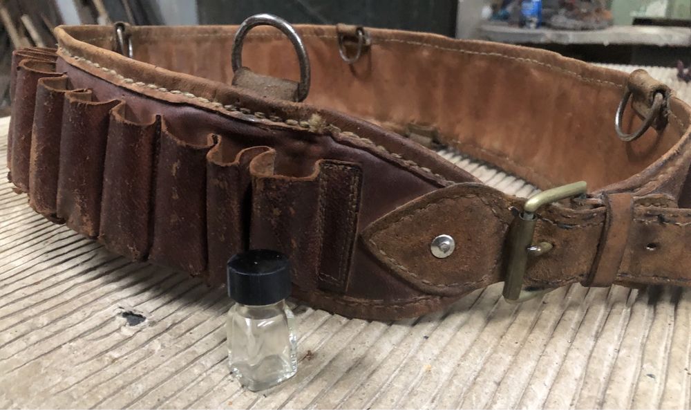 Cartucheira em couro