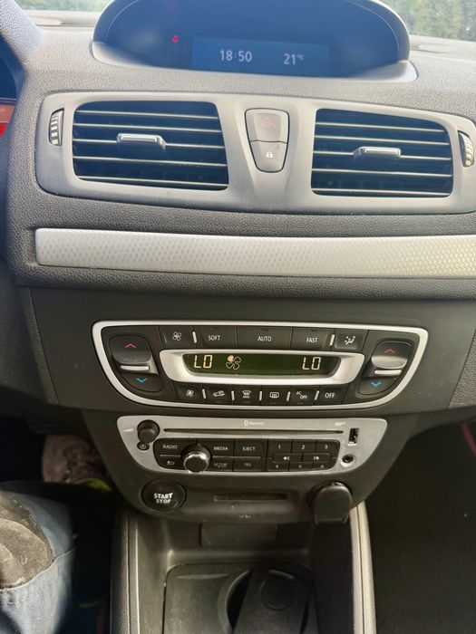 Renault Megane 1,5 DCI uszkodzony Polecam
