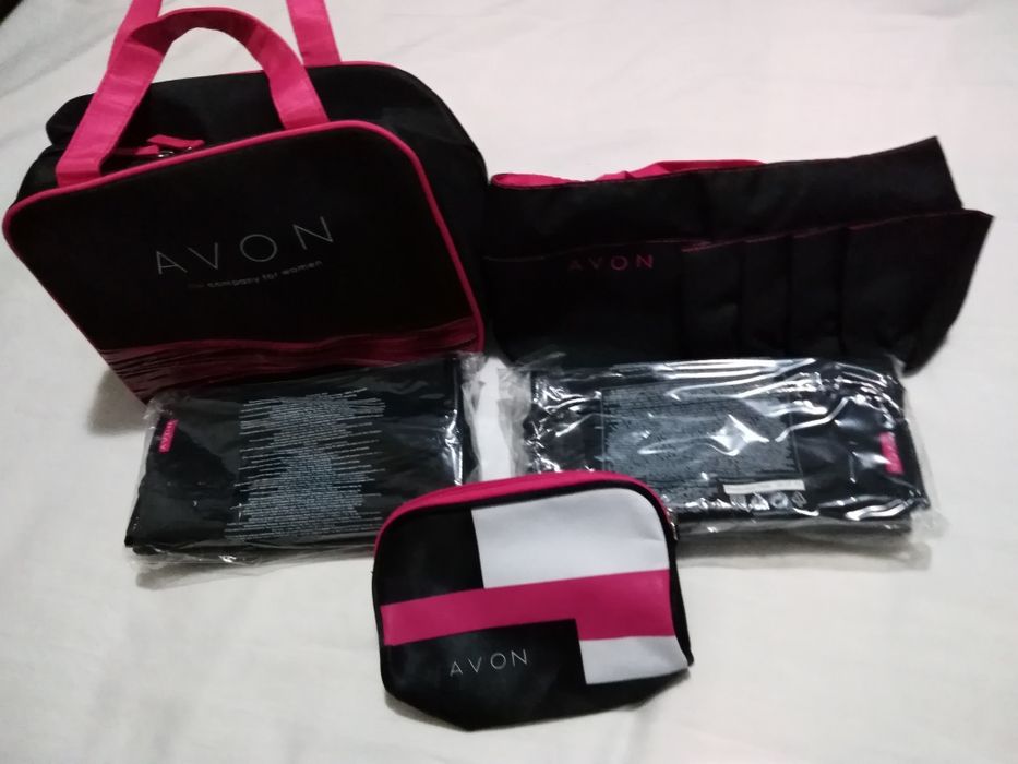 SALDOS Conj necessaires Avon