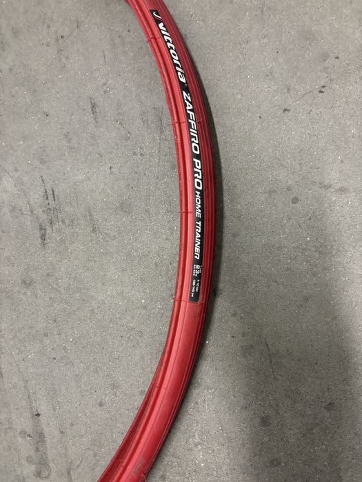 Pneu de rolo de treino