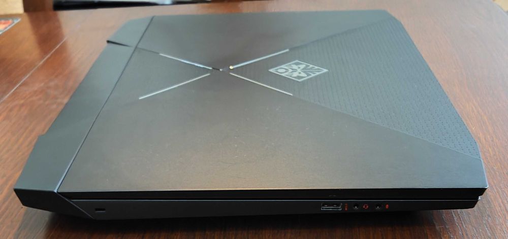 HP OMEN X i7-7820HK 32GB 1TB SSD 1TB HDD GTX1080