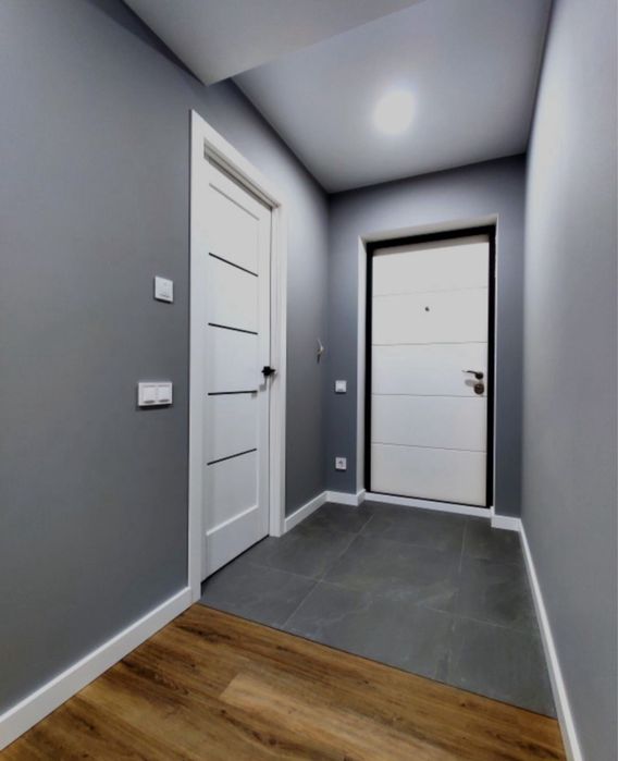 Ремонт частично и под ключ, демонтаж, шпаклевка, стяжка, обои, кафель.