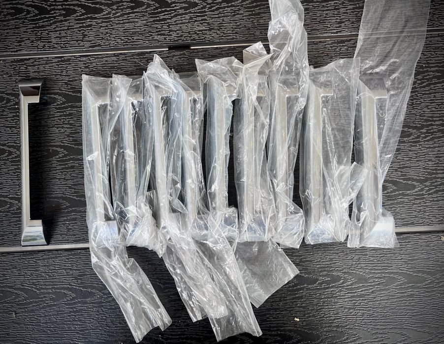 Uchwyty meblowe chromowane 19,5 cm – komplet 10 sztuk, nowe