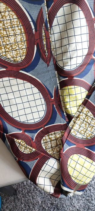 Corte de tecido africano