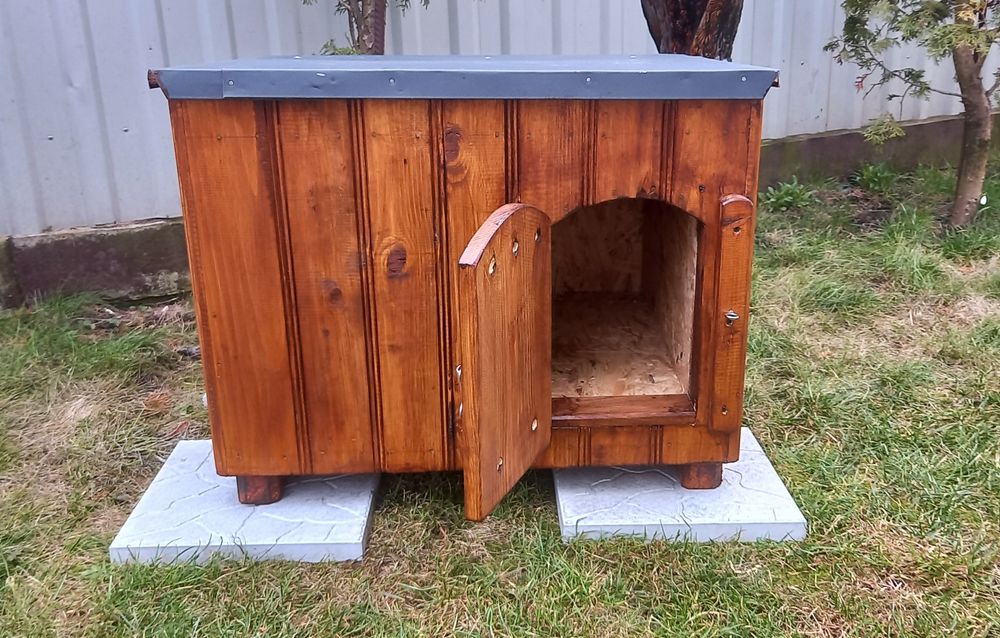 Буда для собаки утеплена 65х75х65см